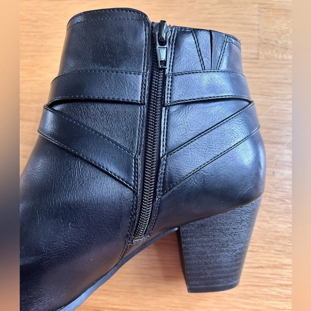 Abella Black Ankle Boots with Buckle - Picture 4 of 11